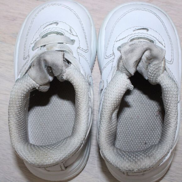 Title: Nike Air Force 1 Toddler 4C White Leather Low Sneakers Classic Casual - Picture 10 of 11